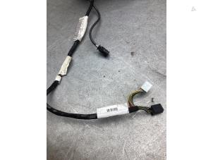 Gebruikte Spiegel Buiten links Mercedes GLE AMG Coupe (C292) 5.5 63 S AMG V8 biturbo 32V 4-Matic Prijs € 300,00 Margeregeling aangeboden door Gebr Opdam B.V.