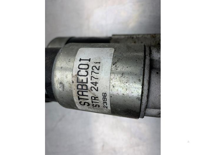 Startmotor van een Renault Kangoo Express (FC) 1.5 dCi 60 2006