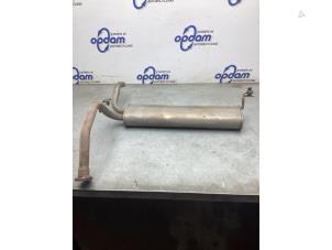 Gebruikte Uitlaat Einddemper Peugeot 108 1.0 12V Prijs € 50,00 Margeregeling aangeboden door Gebr Opdam B.V.