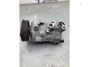 Gebruikte Pomp Airco Volkswagen Polo VI (AW1) 1.0 TSI 12V Prijs € 125,00 Margeregeling aangeboden door Gebr Opdam B.V.