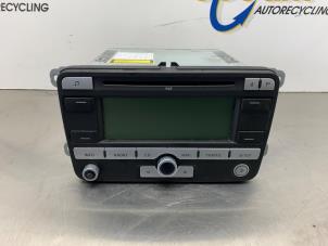 Gebruikte Display Multi Media regelunit Volkswagen Golf V (1K1) 1.4 TSI 122 16V Prijs € 150,00 Margeregeling aangeboden door Gebr Opdam B.V.