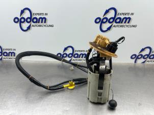 Gebruikte Benzinepomp Volvo XC70 (SZ) XC70 2.5 T 20V Prijs € 100,00 Margeregeling aangeboden door Gebr Opdam B.V.