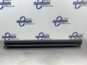 Gebruikte Bagagenet Volvo V50 (MW) 1.6 D 16V Prijs € 75,00 Margeregeling aangeboden door Gebr Opdam B.V.