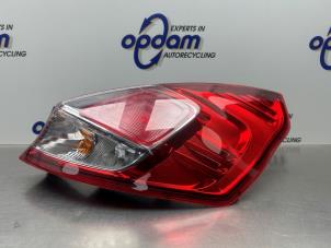 Gebruikte Achterlicht rechts Ford Fiesta 6 (JA8) 1.0 SCI 12V 80 Prijs € 50,00 Margeregeling aangeboden door Gebr Opdam B.V.