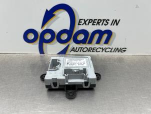 Gebruikte Deur module Ford Mondeo IV Wagon 1.6 Ti 16V Prijs € 50,00 Margeregeling aangeboden door Gebr Opdam B.V.