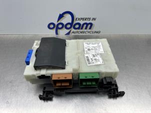 Gebruikte Zekeringkast Ford Mondeo IV Wagon 1.6 Ti 16V Prijs € 150,00 Margeregeling aangeboden door Gebr Opdam B.V.