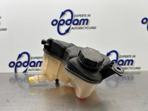 Gebruikte Koelwater Reservoir Ford Mondeo IV Wagon 1.6 Ti 16V Prijs € 25,00 Margeregeling aangeboden door Gebr Opdam B.V.