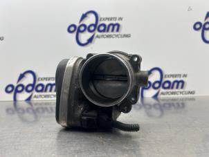 Gebruikte Gasklephuis BMW 5 serie (E60) 520i 24V Prijs € 150,00 Margeregeling aangeboden door Gebr Opdam B.V.