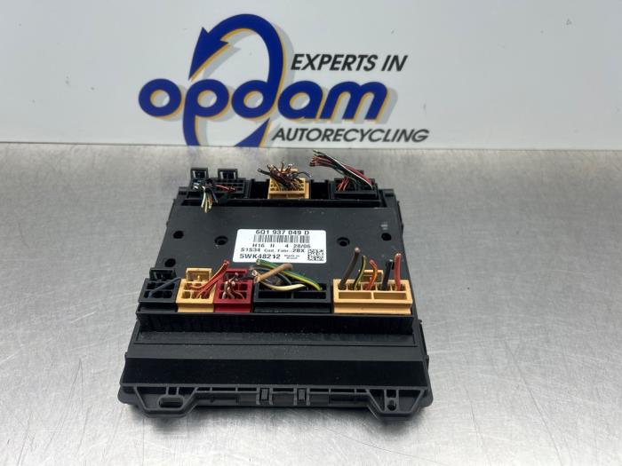 Gebruikte Module Bodycontrol Volkswagen Fox (5Z) 1.2 Prijs € 50,00 Margeregeling aangeboden door Gebr Opdam B.V.