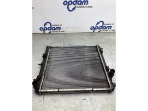 Gebruikte Radiateur Citroen C4 Cactus (0B/0P) 1.2 PureTech 82 12V Prijs € 60,00 Margeregeling aangeboden door Gebr Opdam B.V.