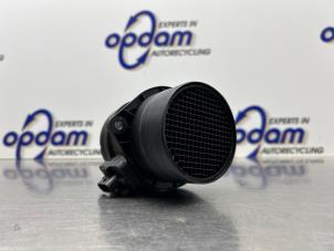 Gebruikte Luchtmassameter Volkswagen Caddy IV 2.0 TDI 75 Prijs € 50,00 Margeregeling aangeboden door Gebr Opdam B.V.