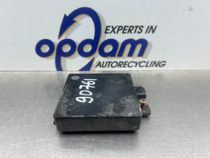 Gebruikte Dode hoek sensor Ford S-Max (GBW) 2.0 Ecoboost 16V Prijs € 125,00 Margeregeling aangeboden door Gebr Opdam B.V.