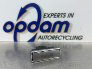 Gebruikte PDC Schakelaar Ford S-Max (GBW) 2.0 Ecoboost 16V Prijs € 15,00 Margeregeling aangeboden door Gebr Opdam B.V.