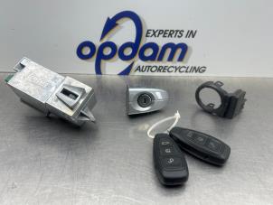 Gebruikte Kontaktslot elektronisch Ford S-Max (GBW) 2.0 Ecoboost 16V Prijs € 125,00 Margeregeling aangeboden door Gebr Opdam B.V.