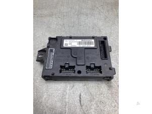 Gebruikte Sam module Renault Clio IV Estate/Grandtour (7R) 0.9 Energy TCE 12V Prijs € 60,00 Margeregeling aangeboden door Gebr Opdam B.V.