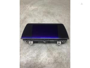 Gebruikte Display Multi Media regelunit BMW 3 serie Touring (F31) 330d xDrive 3.0 24V Prijs op aanvraag aangeboden door Gebr Opdam B.V.