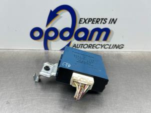 Gebruikte Computer Verlichting Mazda 3 Sport (BK) 1.6i 16V Prijs € 25,00 Margeregeling aangeboden door Gebr Opdam B.V.