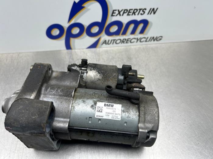 Startmotor van een MINI Mini (F56) 2.0 16V Cooper S 2016