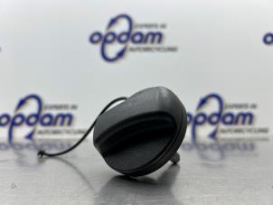 Gebruikte Tankdop Mini Mini (F56) 2.0 16V Cooper S Prijs € 15,00 Margeregeling aangeboden door Gebr Opdam B.V.