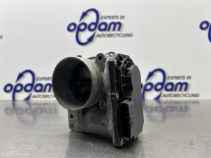 Gebruikte Gasklephuis Volvo V50 (MW) 2.4 20V Prijs € 125,00 Margeregeling aangeboden door Gebr Opdam B.V.