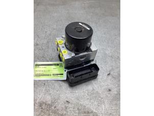 Gebruikte ABS Pomp Volvo V40 (MV) 1.6 T3 GTDi 16V Prijs € 100,00 Margeregeling aangeboden door Gebr Opdam B.V.