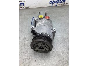 Gebruikte Aircopomp Volvo V40 (MV) 1.6 T3 GTDi 16V Prijs € 125,00 Margeregeling aangeboden door Gebr Opdam B.V.