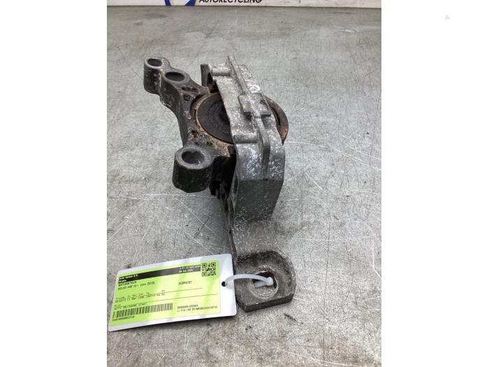 Gebruikte Motorrubber Volvo V40 (MV) 1.6 T3 GTDi 16V Prijs € 30,00 Margeregeling aangeboden door Gebr Opdam B.V.