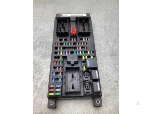 Gebruikte Zekeringkast Landrover Range Rover Evoque (LVJ/LVS) 2.2 TD4 16V Prijs € 125,00 Margeregeling aangeboden door Gebr Opdam B.V.