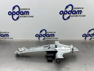 Gebruikte Ruitmechaniek 4Deurs links-achter Citroen C3 (SX/SW) 1.2 12V e-THP PureTech 110 Prijs € 75,00 Margeregeling aangeboden door Gebr Opdam B.V.