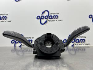 Gebruikte Licht + Raw Schakelaar Volkswagen Polo V (6R) 1.2 TDI 12V BlueMotion Prijs € 100,00 Margeregeling aangeboden door Gebr Opdam B.V.