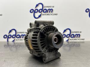 Gebruikte Dynamo BMW Mini One/Cooper (R50) 1.6 16V Cooper Prijs € 70,00 Margeregeling aangeboden door Gebr Opdam B.V.