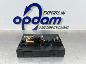 Gebruikte Comfort Module Volkswagen Golf V (1K1) 2.0 FSI 16V Prijs € 100,00 Margeregeling aangeboden door Gebr Opdam B.V.