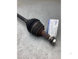 Gebruikte Homokineetas rechts-voor Peugeot 508 (F3/FB/FH/FP) 1.6 16V GT PureTech 225 Prijs € 80,00 Margeregeling aangeboden door Gebr Opdam B.V.