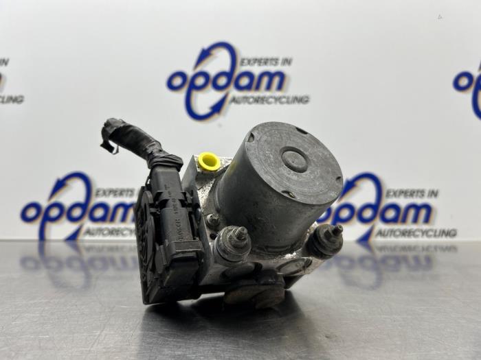 Gebruikte ABS Pomp Fiat Panda (169) 1.1 Fire Prijs € 60,00 Margeregeling aangeboden door Gebr Opdam B.V.