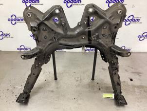 Gebruikte Subframe Fiat 500 (312) 1.0 Hybrid Prijs € 200,00 Margeregeling aangeboden door Gebr Opdam B.V.