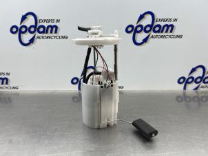 Gebruikte Benzinepomp Fiat 500 (312) 1.0 Hybrid Prijs € 125,00 Margeregeling aangeboden door Gebr Opdam B.V.