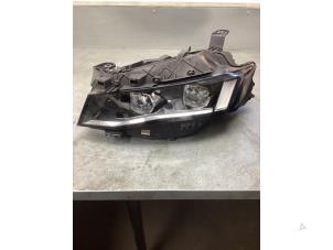 Gebruikte Koplamp links Peugeot 508 (F3/FB/FH/FP) 1.6 16V GT PureTech 225 Prijs € 475,00 Margeregeling aangeboden door Gebr Opdam B.V.
