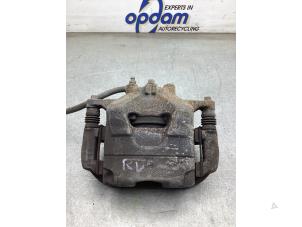 Gebruikte Remklauw (Tang) rechts-voor Opel Mokka/Mokka X 1.4 Turbo 16V 4x2 Prijs € 35,00 Margeregeling aangeboden door Gebr Opdam B.V.