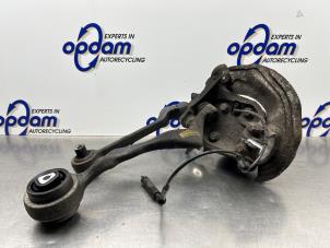 Gebruikte Asschenkel rechts-voor BMW 3 serie (E90) 320i 16V Prijs € 100,00 Margeregeling aangeboden door Gebr Opdam B.V.