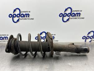 Gebruikte Mac Phersonpoot rechts-voor Ford Focus C-Max 1.8 16V Prijs € 50,00 Margeregeling aangeboden door Gebr Opdam B.V.