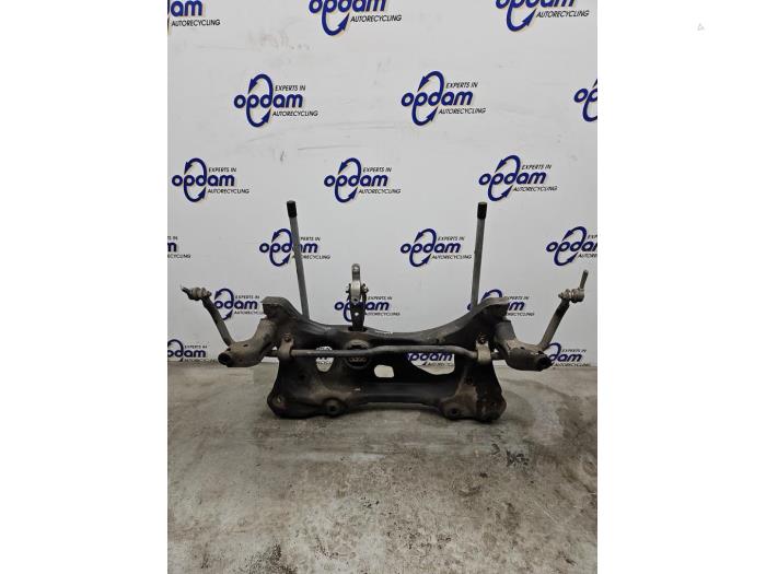 Gebruikte Subframe Audi S3 Sportback (8VA/8VF) 2.0 T FSI 16V Prijs € 175,00 Margeregeling aangeboden door Gebr Opdam B.V.