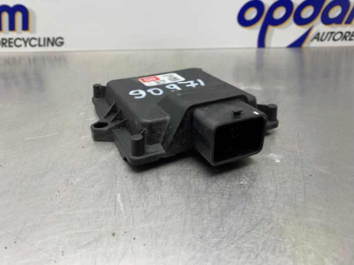 Gebruikte LPG Module Renault Grand Scénic III (JZ) 1.6 16V Prijs € 60,00 Margeregeling aangeboden door Gebr Opdam B.V.