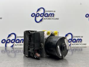 Gebruikte ABS Pomp Ford Focus 2 Wagon 1.6 16V Prijs € 150,00 Margeregeling aangeboden door Gebr Opdam B.V.