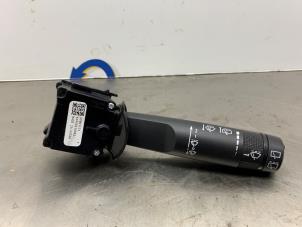 Gebruikte Schakelaar Ruitenwisser Opel Astra J Sports Tourer (PD8/PE8/PF8) 1.6 16V Prijs € 25,00 Margeregeling aangeboden door Gebr Opdam B.V.
