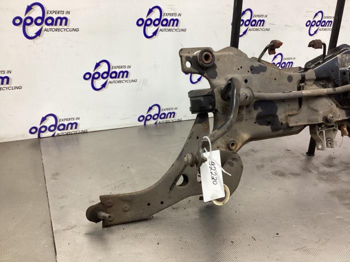 Gebruikte Subframe Ford Focus 2 Wagon 1.6 16V Prijs € 75,00 Margeregeling aangeboden door Gebr Opdam B.V.