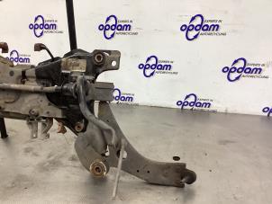 Subframe van een Ford Focus 2 Wagon 1.6 16V 2010