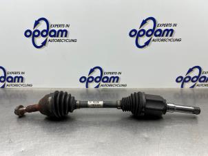 Gebruikte Homokineetas links-voor Opel Astra J Sports Tourer (PD8/PE8/PF8) 1.6 16V Prijs € 75,00 Margeregeling aangeboden door Gebr Opdam B.V.