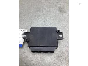 Gebruikte Module PDC Ford Transit Custom 2.2 TDCi 16V Prijs € 90,75 Inclusief btw aangeboden door Gebr Opdam B.V.