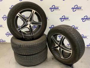 Gebruikte Sportvelgen Set Peugeot 5008 II (M4/MC/MJ/MR) 1.2 12V e-THP PureTech 130 Prijs € 375,00 Margeregeling aangeboden door Gebr Opdam B.V.