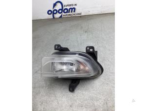 Gebruikte Pinker links Jeep Renegade (BU) 1.4 Multi Air 16V Prijs € 50,00 Margeregeling aangeboden door Gebr Opdam B.V.